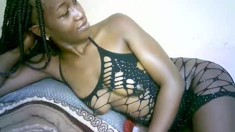 Snapshot of nastyafrika chatting on October 23, 2025, 6:45 am Marie online show from October 23, 2025, 6:45 am