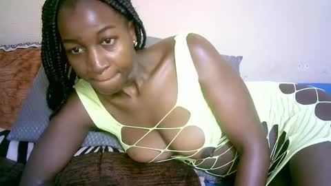 Snapshot of nastyafrika chatting on October 30, 2025, 6:48 am Marie online show from October 30, 2025, 6:48 am