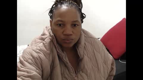 Snapshot of nastybustylisaxx chatting on May 24, 2026, 12:37 am Lisa online show from May 24, 2026, 12:37 am