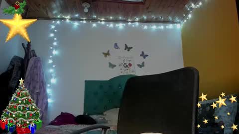 Snapshot of nata_paris chatting on December 8, 2024, 5:18 am Natalia online show from December 8, 2024, 5:18 am