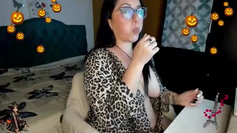 Snapshot of nata_paris chatting on October 12, 2025, 12:09 am Natalia online show from October 12, 2025, 12:09 am