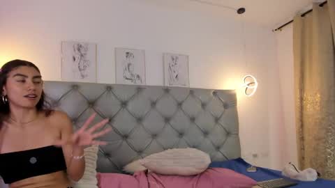 natalia online show from May 11, 2026, 4:48 pm