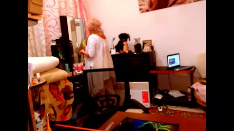 natali online show from February 3, 2025, 4:14 am