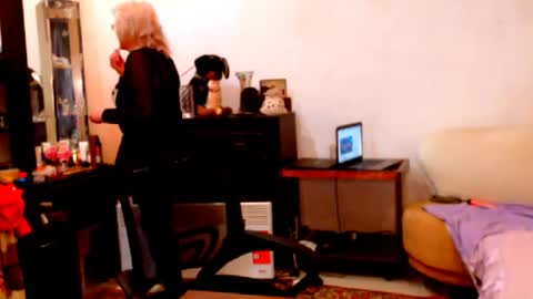 natali online show from March 9, 2025, 8:29 am