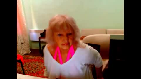 natali online show from October 5, 2025, 6:01 am