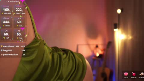 Natalia   online show from January 27, 2025, 9:55 pm