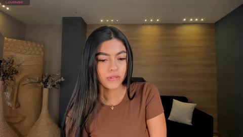 Nata online show from November 5, 2025, 2:33 am