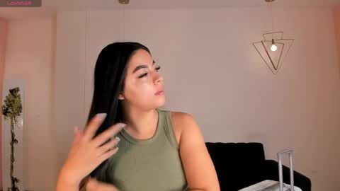 Snapshot of nataliagaret chatting on May 6, 2026, 9:47 am Nata online show from May 6, 2026, 9:47 am