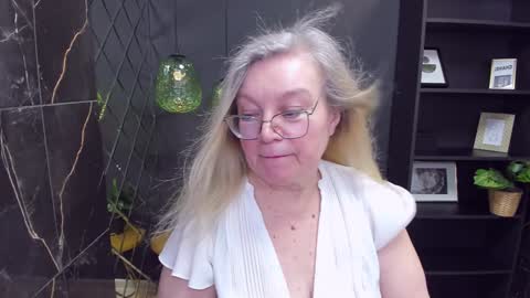 NataliCloud online show from January 18, 2025, 7:37 pm