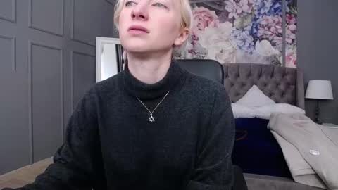 Natalie online show from February 19, 2025, 8:22 am