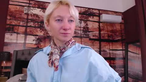 Natalie online show from January 6, 2026, 11:47 am