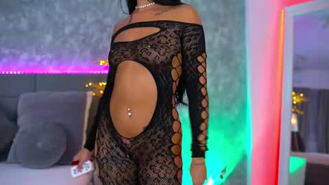 nataliedelices online show from November 16, 2025, 7:19 pm