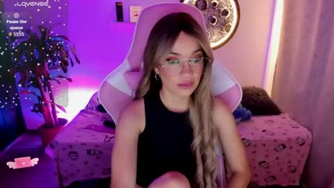 Snapshot of nataly_29 chatting on June 14, 2026, 1:58 am MissNatis online show from June 14, 2026, 1:58 am