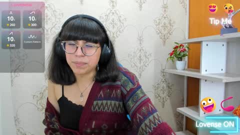 N A T A L Y online show from January 27, 2025, 4:22 pm