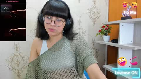 N A T A L Y online show from February 1, 2025, 1:20 pm