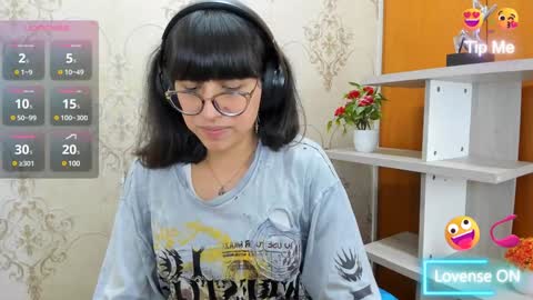 N A T A L Y online show from February 4, 2025, 3:36 pm