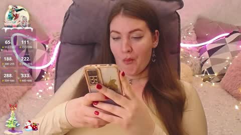 Snapshot of nataly_cute1 chatting on January 5, 2025, 2:27 am Nataly online show from January 5, 2025, 2:27 am