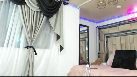 Nataly Kydman online show from April 21, 2026, 1:42 am