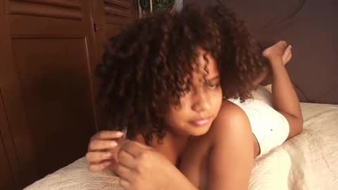 Naty online show from February 25, 2025, 1:20 am