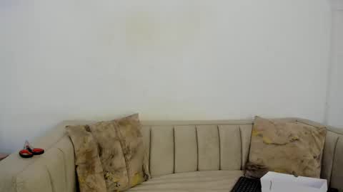 Naty online show from October 1, 2025, 3:07 pm