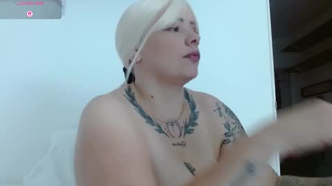 NATALY GOLDEN online show from January 8, 2026, 1:02 pm