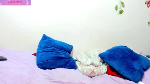 natalystevens online show from December 23, 2024, 6:27 pm