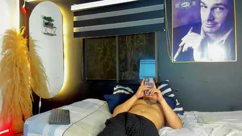 natan_77 online show from February 23, 2025, 5:23 am