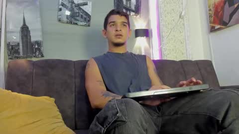 natan_77 online show from November 3, 2025, 3:41 am