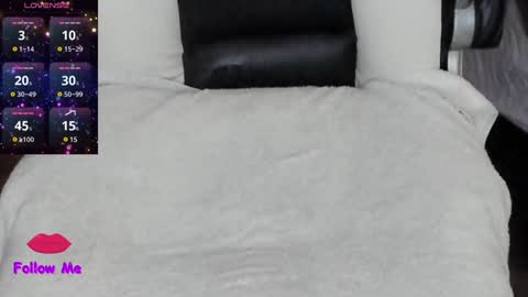 Natasha online show from December 28, 2024, 4:19 am