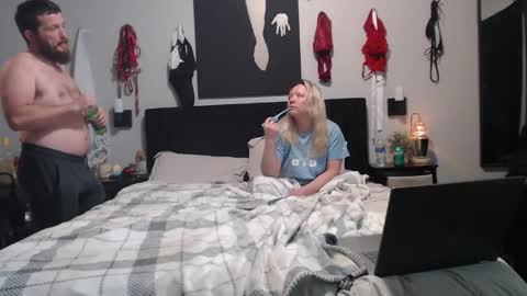 natasha_baby0 online show from January 6, 2026, 1:20 am