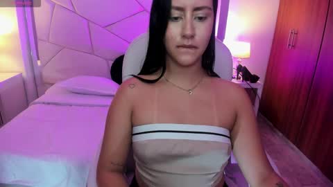 natasha kiim online show from March 9, 2026, 4:38 am