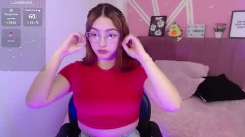 natasha_romanof18 online show from February 3, 2026, 4:32 am