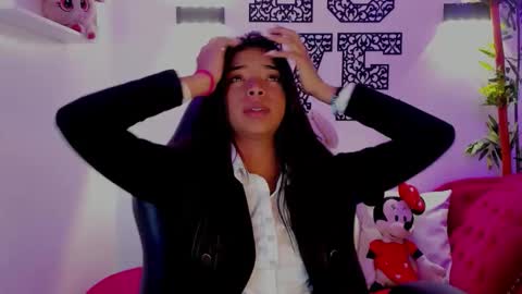 Natasha  online show from January 18, 2026, 6:06 am