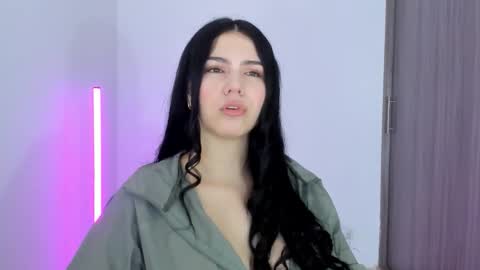 Natalia online show from October 26, 2025, 1:00 am