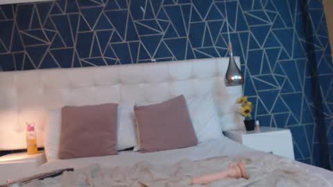 natashabrinkley online show from October 9, 2025, 2:31 am