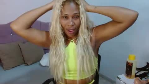 natashadormat online show from January 19, 2026, 2:43 pm