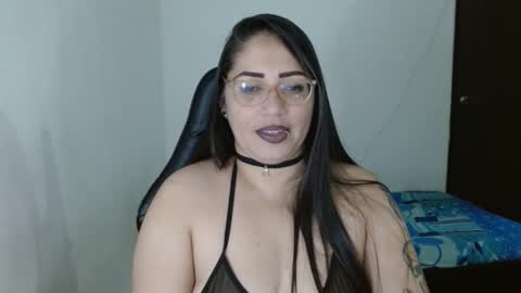 Natasha Smithe  online show from February 19, 2026, 1:23 am