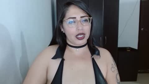 Natasha Smithe  online show from April 8, 2026, 12:32 am