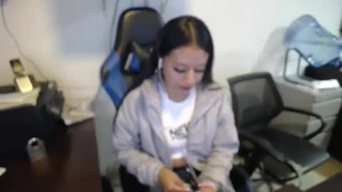 Snapshot of natashax_hot chatting on February 8, 2025, 3:10 pm Natashax  online show from February 8, 2025, 3:10 pm