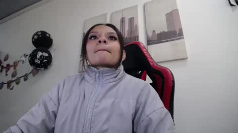 Snapshot of natashax_hot chatting on October 20, 2025, 5:02 pm Natashax  online show from October 20, 2025, 5:02 pm