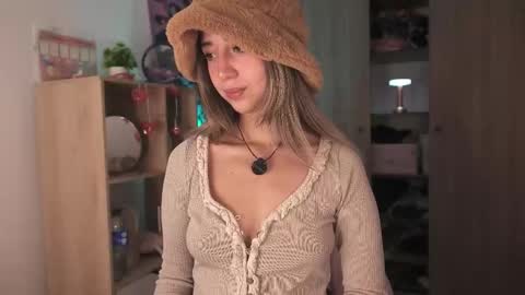 Natasha Independent model online show from February 28, 2026, 4:35 am