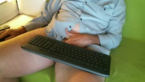 nate1x online show from January 30, 2025, 2:49 am