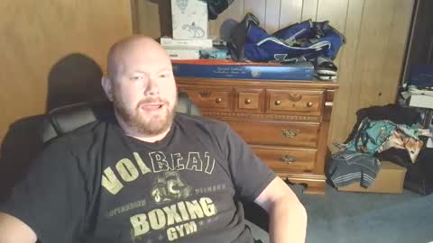 Snapshot of nate_b99 chatting on May 17, 2026, 1:58 am Nate online show from May 17, 2026, 1:58 am