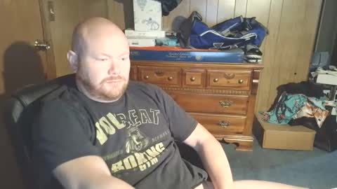 Snapshot of nate_b99 chatting on May 25, 2026, 3:29 pm Nate online show from May 25, 2026, 3:29 pm