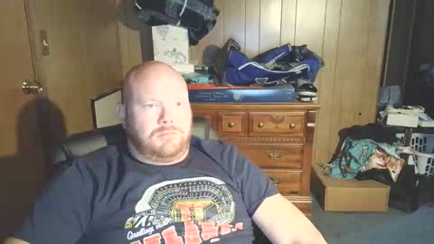 Snapshot of nate_b99 chatting on May 26, 2026, 11:34 pm Nate online show from May 26, 2026, 11:34 pm