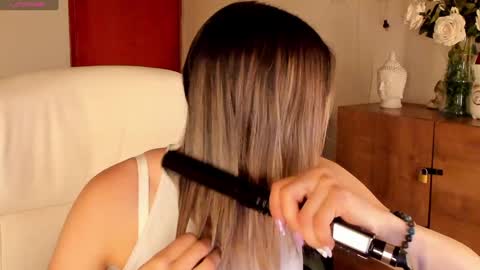 Snapshot of nathaaly_sky chatting on January 15, 2025, 10:49 am nathaly sky online show from January 15, 2025, 10:49 am