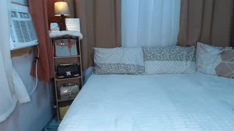 Queen Marga online show from March 12, 2026, 5:24 am