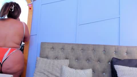 nathalie rossel online show from November 8, 2025, 6:07 pm