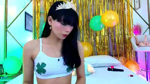 nathalya_summer online show from March 17, 2026, 9:07 pm