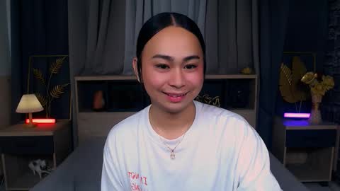 SWEET NATHALYA online show from September 18, 2025, 11:18 pm